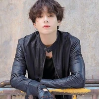 Jeon Jungkook - em