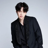 Min Yoongi (Ba nàng)