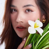 Vy Vân