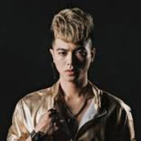 Việt(vịt)