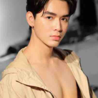 Nop(cậu ta)