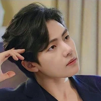 Kim Taehyung(công9)