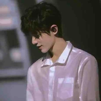 Tiêu Chiến ( Chiến Chiến. )