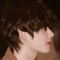 Kim Taehyung - Hắn
