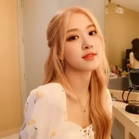 Park Chaeyoung( nàng)