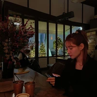 Tạ Bích Ngân