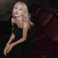@roses_are_rosie