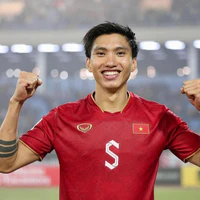 Văn Hậu