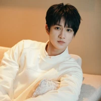 Ngao Tử Dật