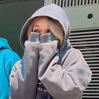 ꧁Jurinie_Guri Anie꧂•Tác giả•