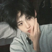 Hoắc Uy Mục | Ma Kết