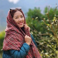 Chị Thắm biên tập