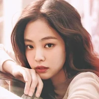 kim jennie (em)