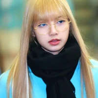 Lalisa mandobal