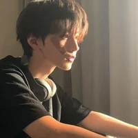 Huỳnh Phúc Thiên _ny Hân