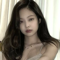 JENNIE KIM (Chị)