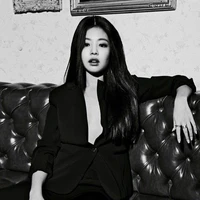 Jennie Kim (Cô)