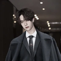 VƯƠNG NHẤT BÁC
