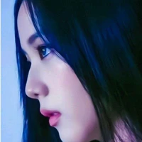 Kim Jisoo [ Em ]