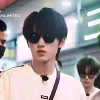 Tống Á Hiên