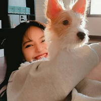 Lalisa Manoban-Nàng (Lili)