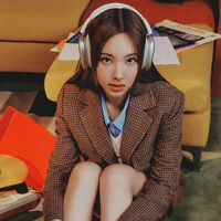 Lâm Nhã Nghiên [Nayeon] {Thỏ Ngọc}