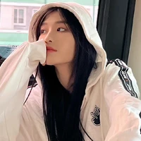 Vương Dịch (Cô)