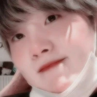 con tác giả tà răm của Yoonmin