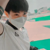 Văn Hậu