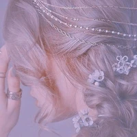 Lưu Tịch Y (cô/em họ cậu và y)