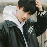 Trần Tứ Húc_y🌹