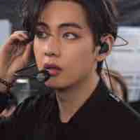 Kim Taehuyng_V