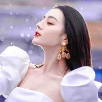 Địch Lệ Nhiệt Ba / lớp phó lao động 