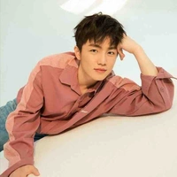 Hạ Chí Viễn 