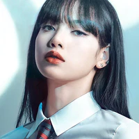 LaLiSa Manoban(Cô)