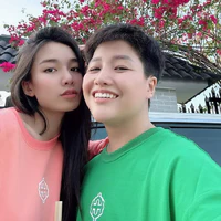 Tác Giả