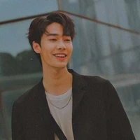 Dew Vachirawit Chivaaree