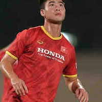 Duy Mạnh 