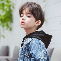 Hắc Đế Nam-lúc nhỏ