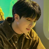 Kim NamJoon - Hắn