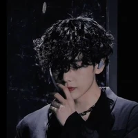 Kim taehyung- hắn