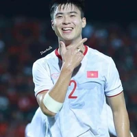*Mạnh gắt*