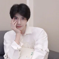 Hạ Dĩ Thu(anh nữ9, bff nam 9)