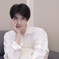 Hạ Dĩ Thu(anh nữ9, bff nam 9)