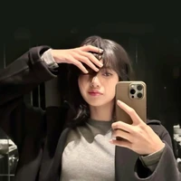 Lalisa  [Cô]