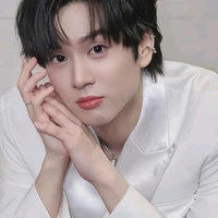 ThanaPonAiEmKumChai[Ponika]<Anh>