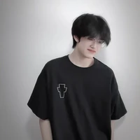 Dương Xuân Hoàng (bạn thân nam9)