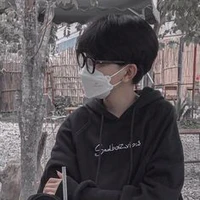 Hùng