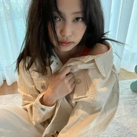 Kim Jennie [Em - Jen]