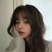 Âu Hạ Trâm